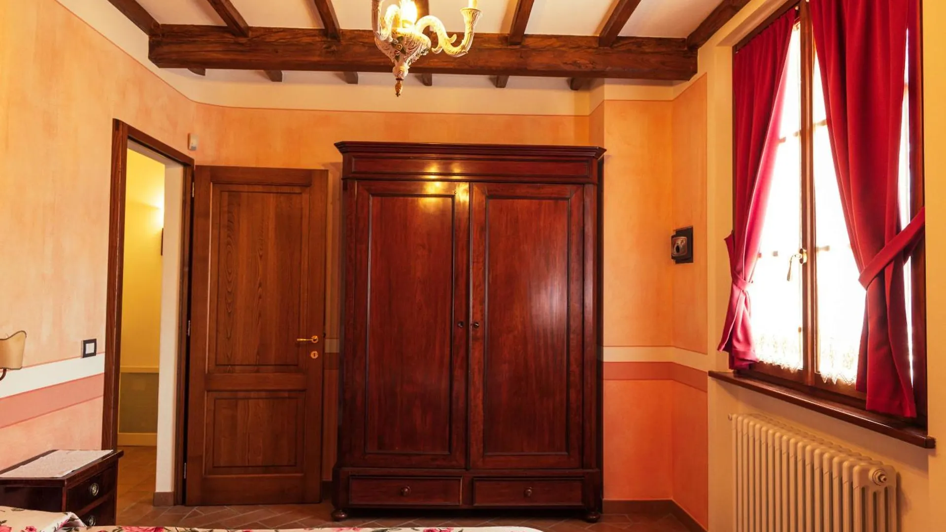 Agriturismo Casal Gheriglio Lucignano