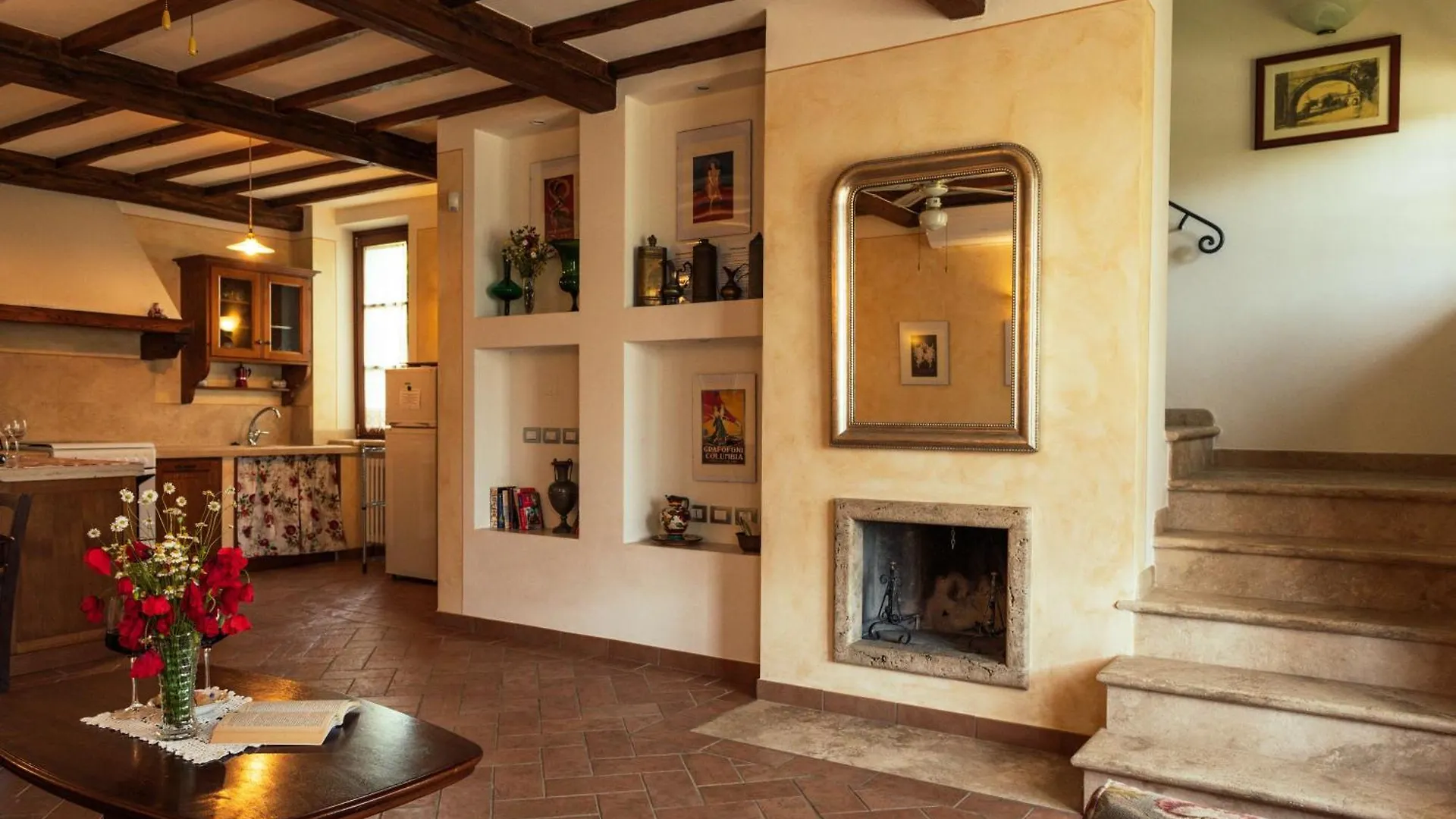 Country house Agriturismo Casal Gheriglio Lucignano Italy