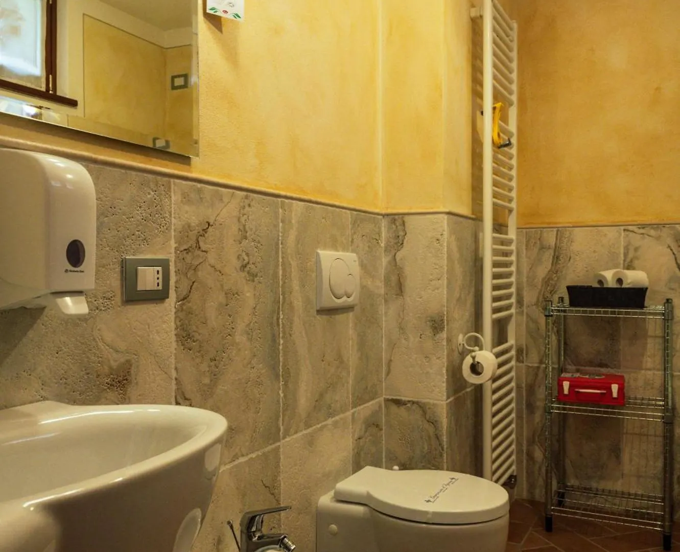 Agriturismo Casal Gheriglio Lucignano Italy
