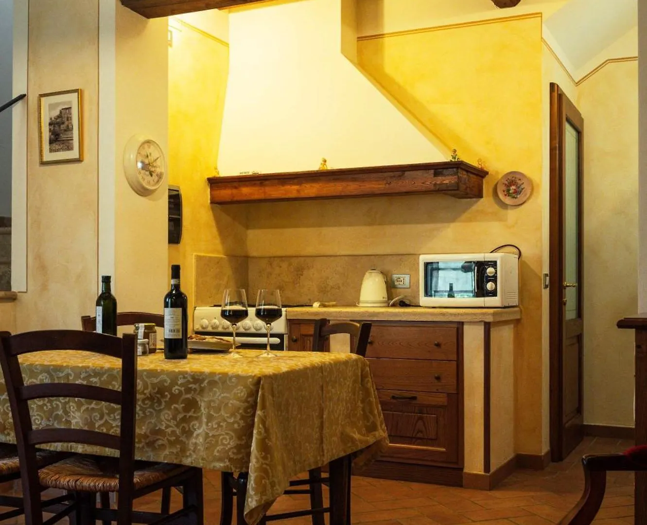 Agriturismo Casal Gheriglio Lucignano