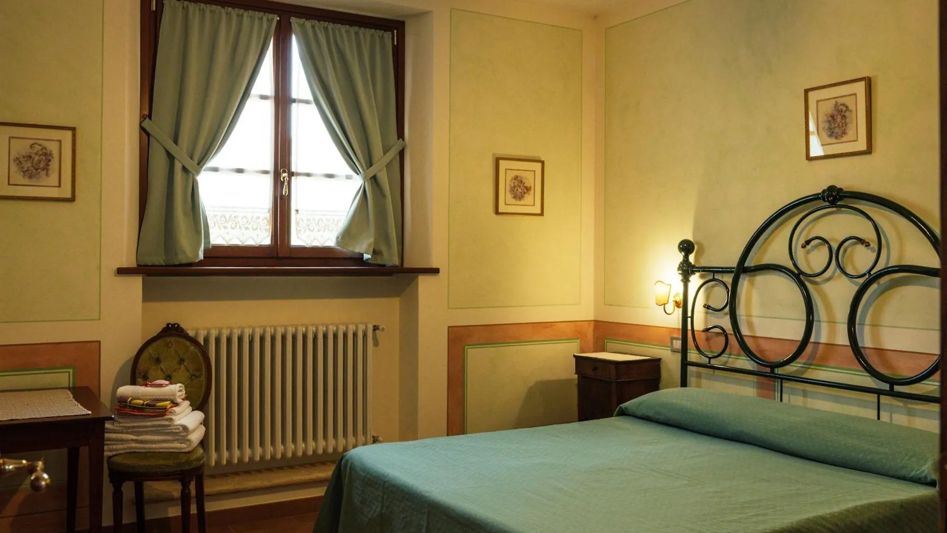 Agriturismo Casal Gheriglio Lucignano 0*,