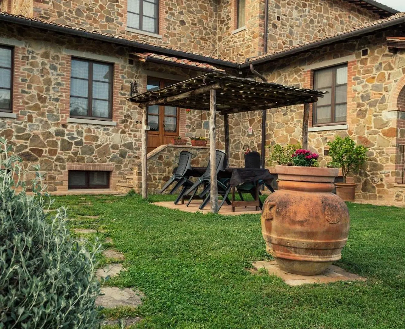 Country house Agriturismo Casal Gheriglio Lucignano