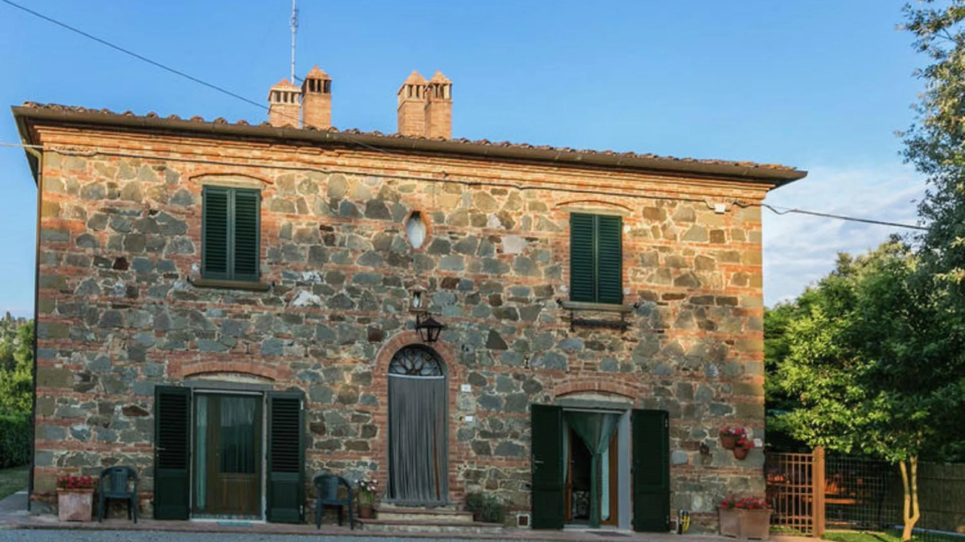 Country house Agriturismo Casal Gheriglio Lucignano Italy